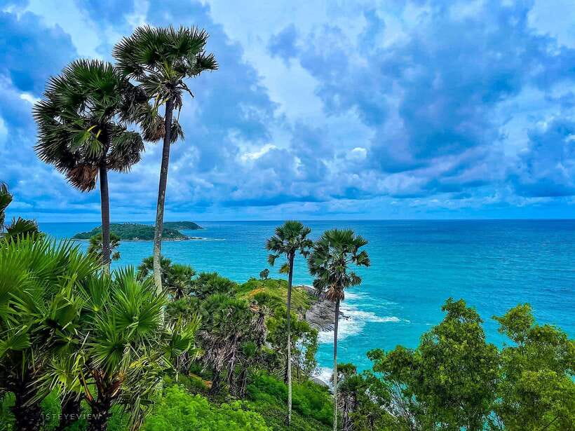 Phuket: Half-Day Viewpoint, Big Buddha and Wat Chalong Tour - Big Buddha: mosaics, views, and the monkey factor