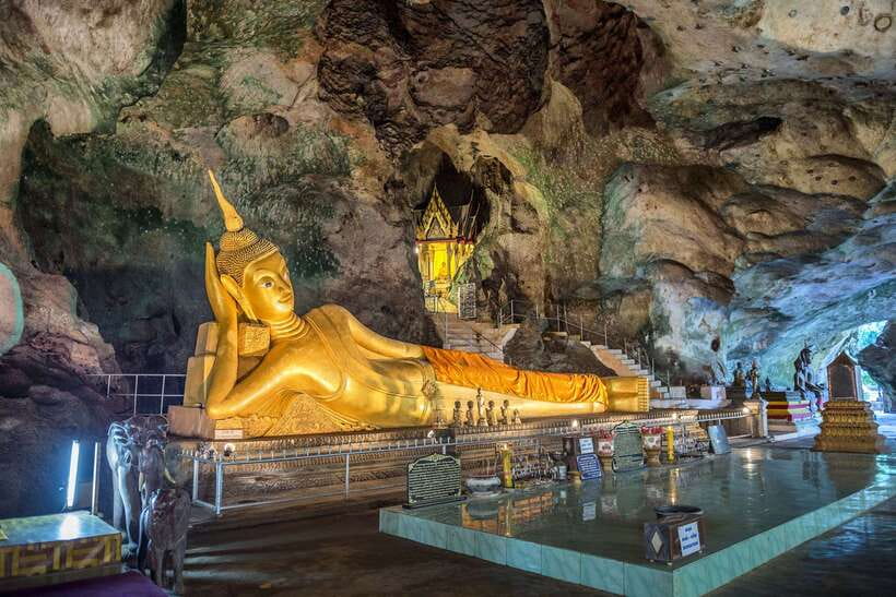 Phuket: James Bond Island by Longtail Boat Small Group Tour - Wat Suwan Khuha Monkey Cave: temple first, then the pier