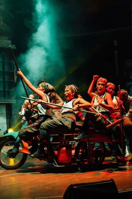 Phuket: Junkyard Theatre Dinner & Show - Show Only Ticket - The 3-course dinner and VIP all-you-can-drink rhythm