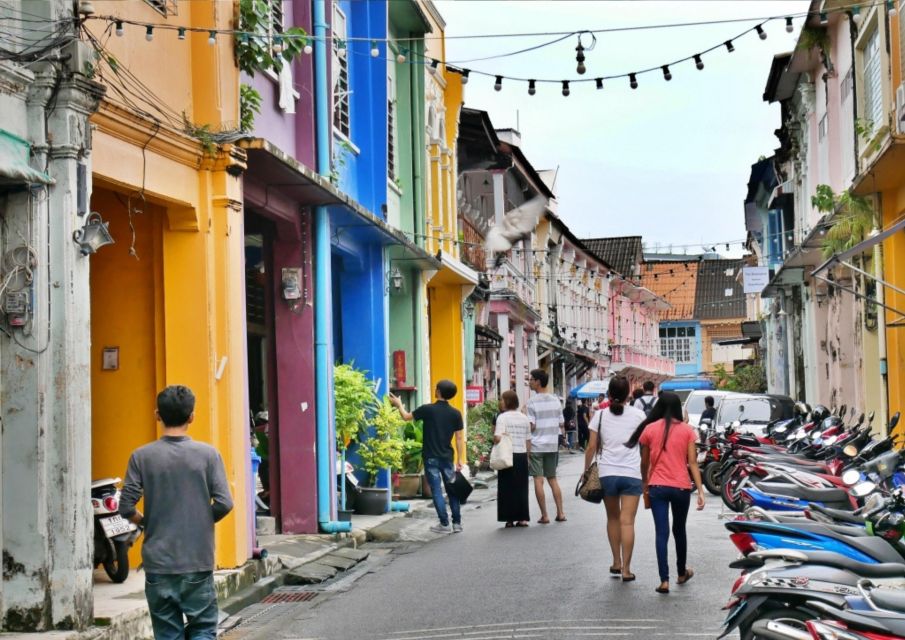 Phuket Old Town : Food | Art | Town :Travstore OG F.A.T Tour - Rang Hill viewpoint at 3:15 PM: the “yes” for Insta shots