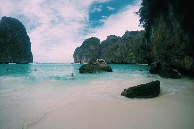 PHUKET-Phi Phi Island-Khai Island-Lunch by Sea Angel Speed Boat - Key things I think matter most