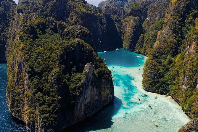 Phuket: Phi Phi Islands, Maya bay & Khai Island Tour by Speedboat - Pileh Cove to longtail photo moments: where the water work happens