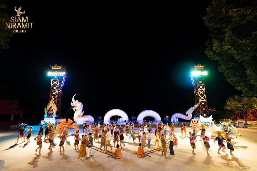 Phuket: Siam Niramit Ticket with Round Transfer and Dinner - Rules and comfort: what to expect during the show