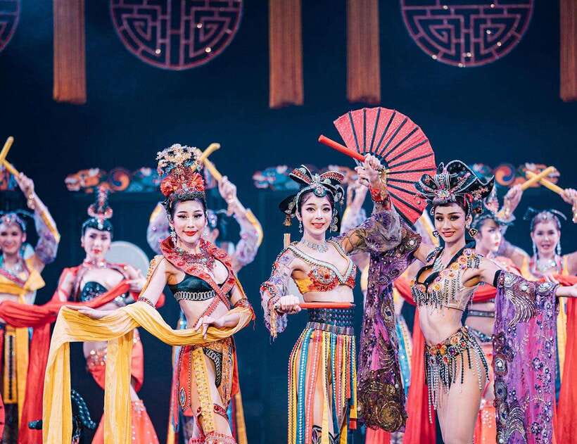 Phuket: Simon Cabaret Show Entry VIP Ticket - Inside the 90-minute cabaret: lip sync, dance, and comedy skits