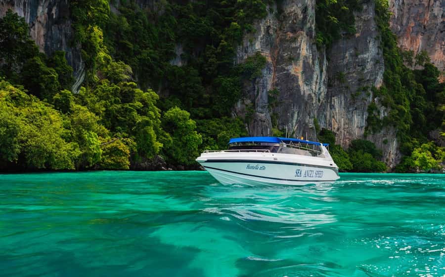 Phuket: Speedboat Day Trip to Phi Phi and Maya Bay - Who this tour suits best (and who should skip it)