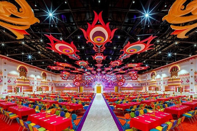 Phuket’s Dazzling Spectacle: Carnival Magic Theme Park Experience - Getting there in Phuket: pickup, the meeting point, and timing reality