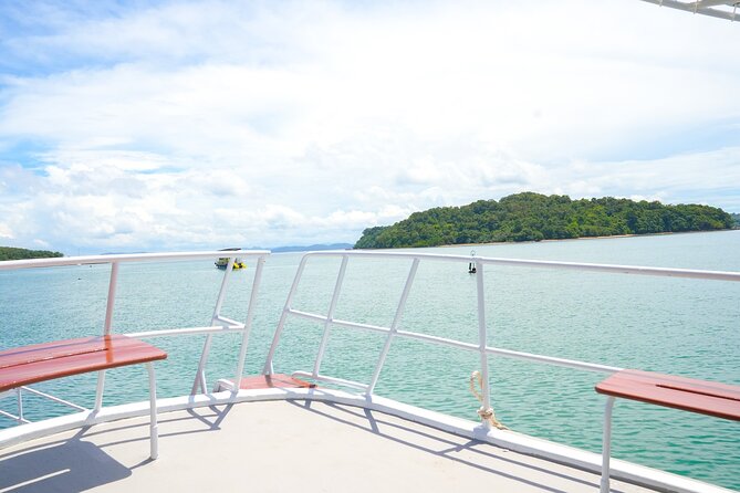 Premium James Bond Island by Big Boat with Canoeing - Lunch on Board: Thai Buffet That Actually Fills You Up