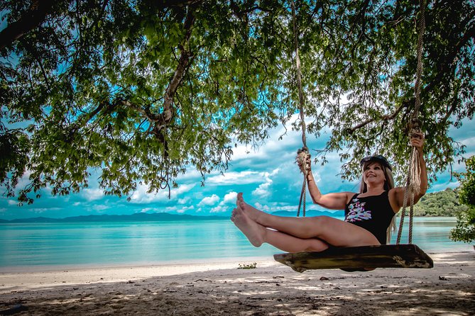 PREMIUM James Bond & Phang Nga bay & 2 Canoes - Group size, guide support, and who this fits best