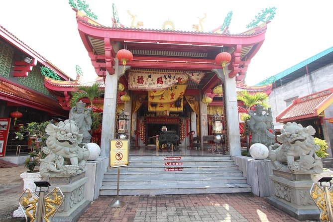 Private food Tour + Sightseeing +Thai Cooking class - Sightseeing stops: landmarks plus Buddhism and everyday Phuket