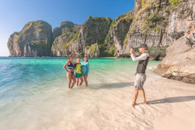Private Phi Phi 5 Star Islands Full Day Tour - Maya Bay: film-famous cliffs, limited time, real photo pressure