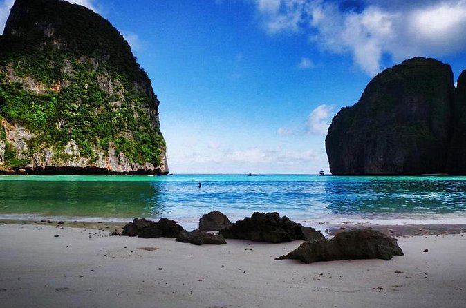 Private Phi Phi Early Bird Premium Tour - Ko Phi Phi Don: the main island time block