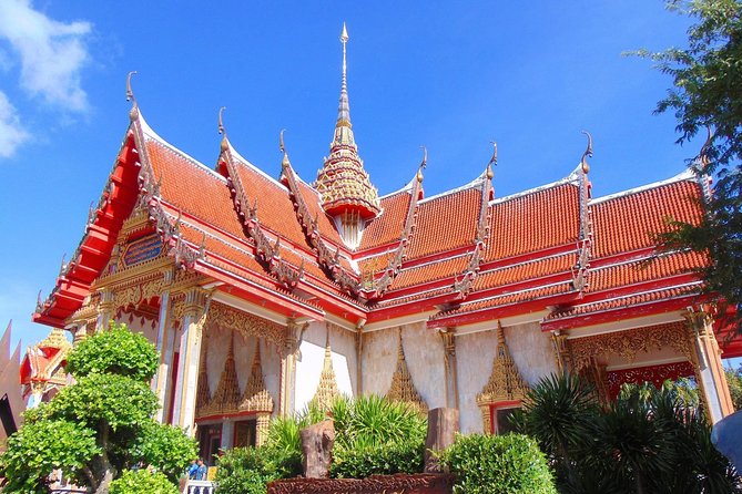 Private Phuket Island Tour with Big Buddha (1-8 Guests) - Wat Chalong (Chaithararam): a spiritual stop that doesn’t waste your time