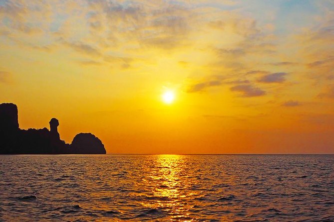 Private Tour Phi Phi Early Bird Premium Tour by Speed Boat - Why sunrise timing on Phi Phi is the real prize