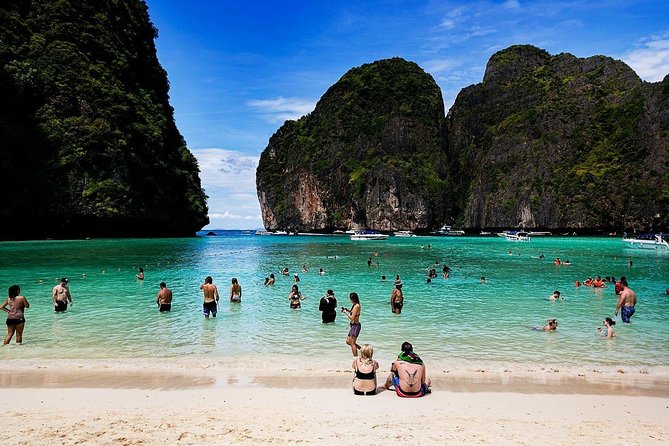 Private Tour Phi Phi Early Bird Premium Tour by Speed Boat - Maya Bay before the crowds: why the hour matters