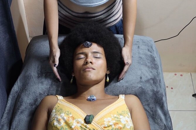 Reiki Session by Reiki Master Teacher in Thailand - SriSom Art Healing Studio in Phuket: what the setup means