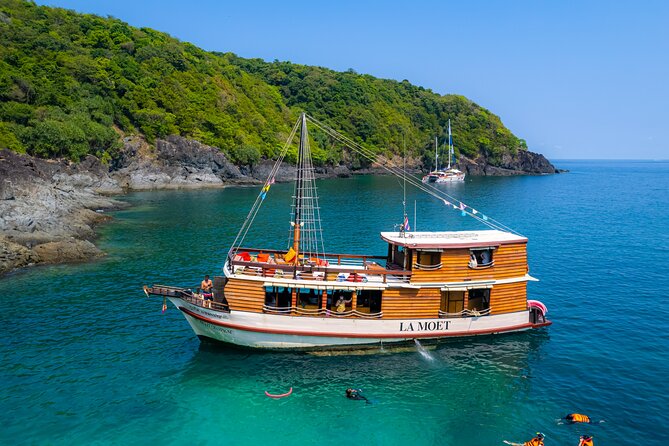 Relaxing Day with Snorkeling - Away From The Crowds - Key things I’d watch for before you go