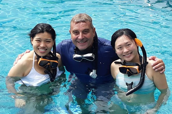 Scuba diving Pool lesson for beginners (1 hour ) - Safety rules: health screening is part of the deal