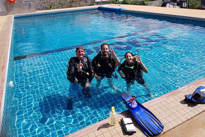 Scuba diving Pool lesson for beginners (1 hour ) - Planning your Phuket morning: weather and expectations