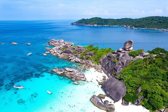 Similan Islands Full Day - Premium - Koh Ba Ngu (Island #9): the first snorkeling block