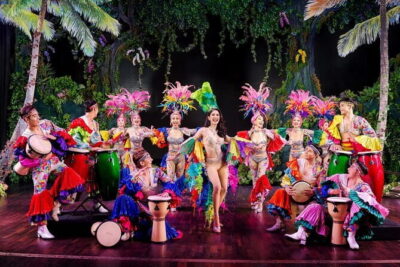 Simon Cabaret Phuket Show Admission Ticket - Inside the 1–2 Hour Show: What Happens Once the Curtains Rise