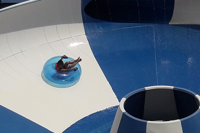 Splash Jungle Water Park Entry – Fun for All Ages - Thrill-slide lineup: Super Bowl, Whizzard, and Boomerango
