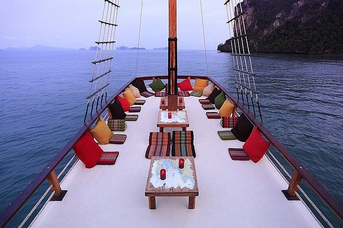 Sun & Sunset Dinner Cruise - Combine the best of both worlds - Dinner under the stars: Thai buffet plus an easy evening pace