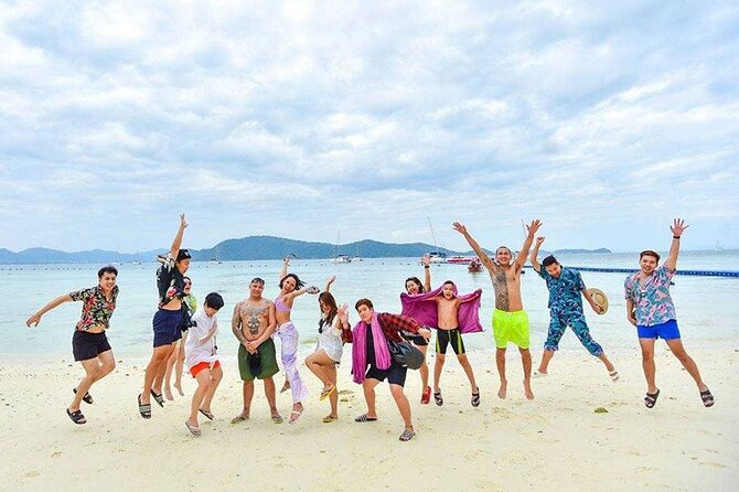 Sunset Cruise to Koh Hey in Phuket by Sailing Catamaran - The catamaran ride: comfort, shade, and the “crowd math”