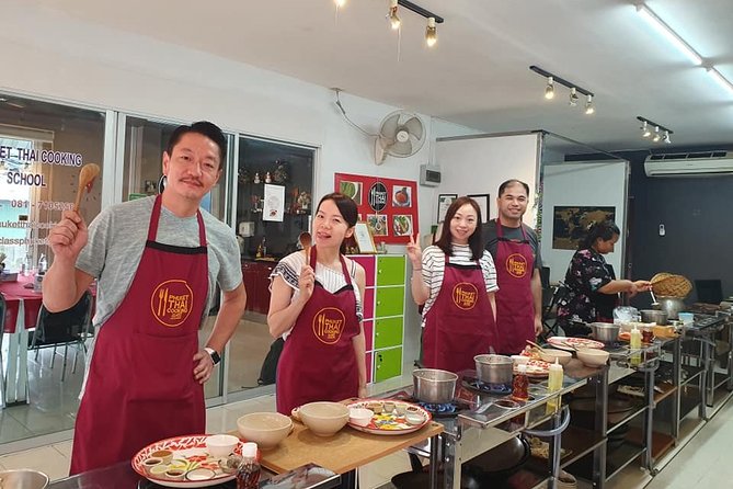 Thai Cooking Class with Market Tour in Phuket by VJ - Four dishes in one session: what you’ll actually cook