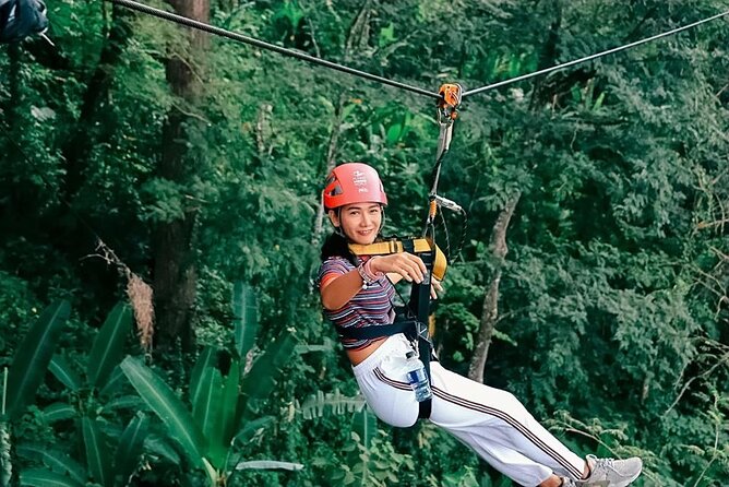 World B+ (Zipline 18 Platforms + Roller + Sky Walk with World Set Menu ) - World set menu: food included, but not the whole shop
