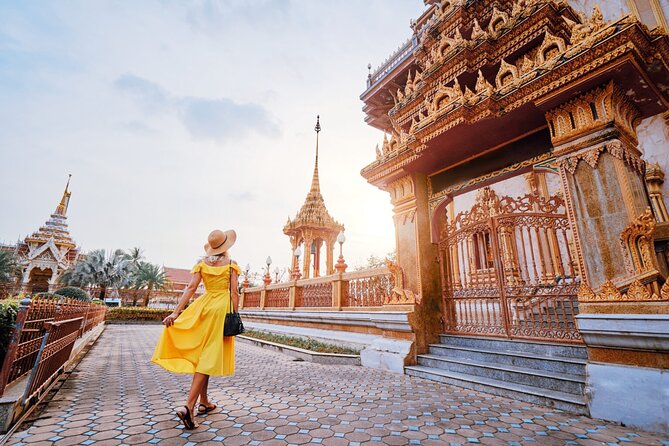 ️ Phuket Private Instagram Tour: All-Inclusive - Old Phuket Town and Karon Viewpoint: when photos get easier
